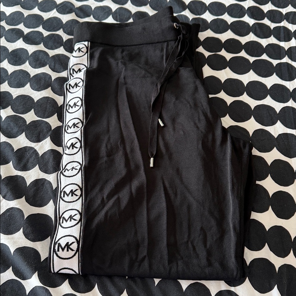 Michael Kors Black side logo sweater joggers LARGE